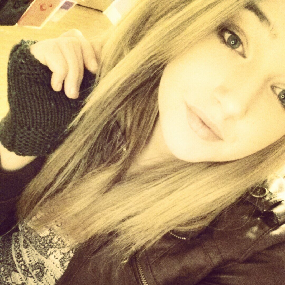 jaide_elbon321's profile picture. I don't like pizza.