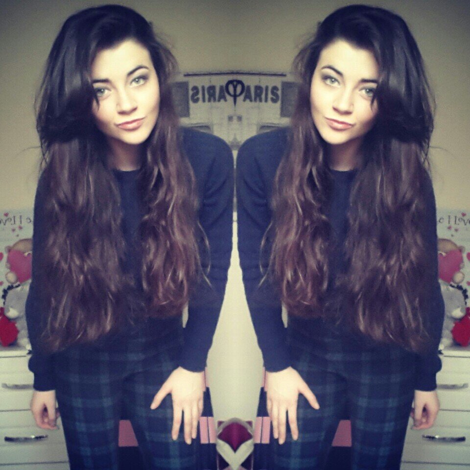 DaisyIsCarter's profile picture. My tweets- 50% complaining 25% sarcasm 25% life in general