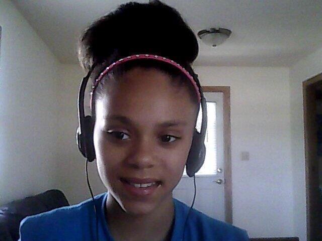IM A BIG FAN OF THE OMG GIRLZ