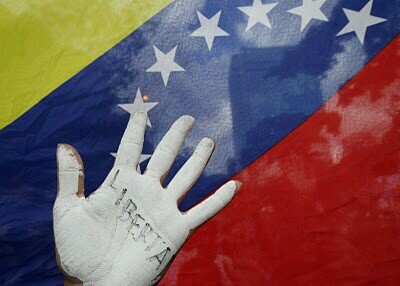 Venezolano, Profesional, Padre de una bella hija, interesado en una Venezuela soberana y próspera