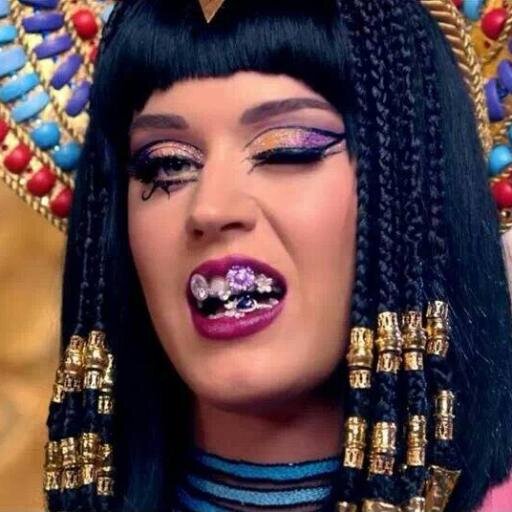 KATYCAT E LOVATIC