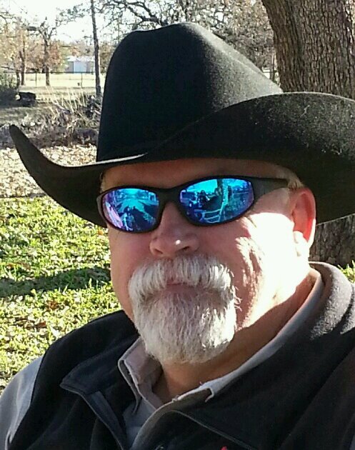 BarfieldRuss's profile picture. 