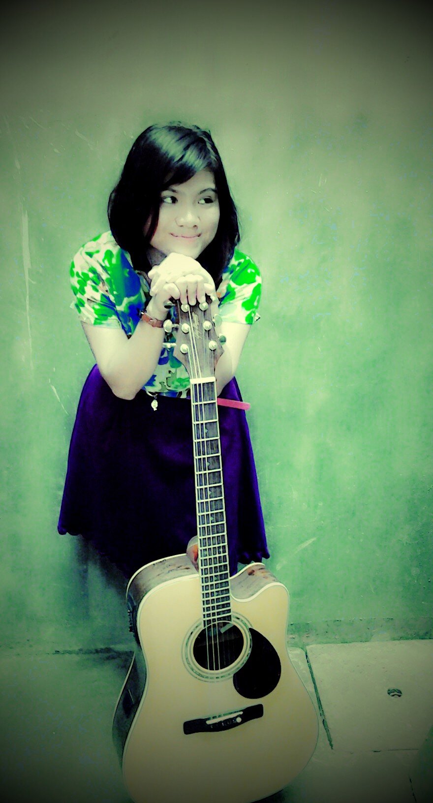I'm just an ORDINARY girl... Simple is my word... :)