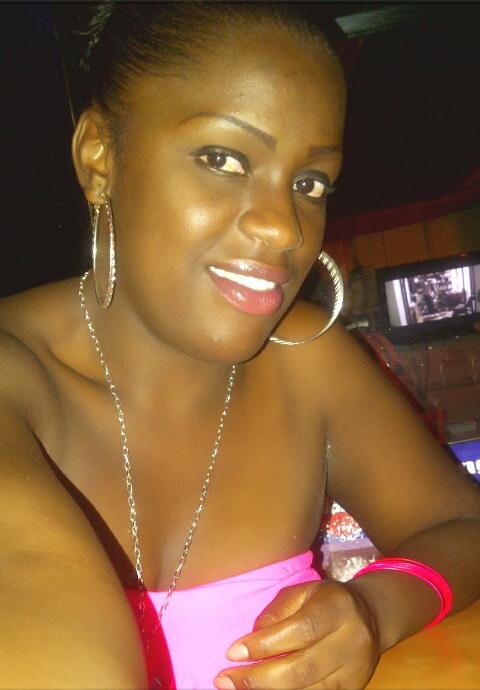 Da2nny2's profile picture. Kerone=Beautiful Art work by God I love myself and I Love my family.... Tweet bout dat....