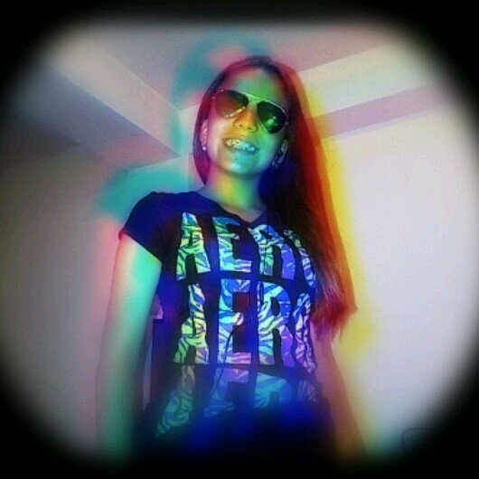 AnaaisbelB's profile picture. Holuu Ask: AnaisbelBravo