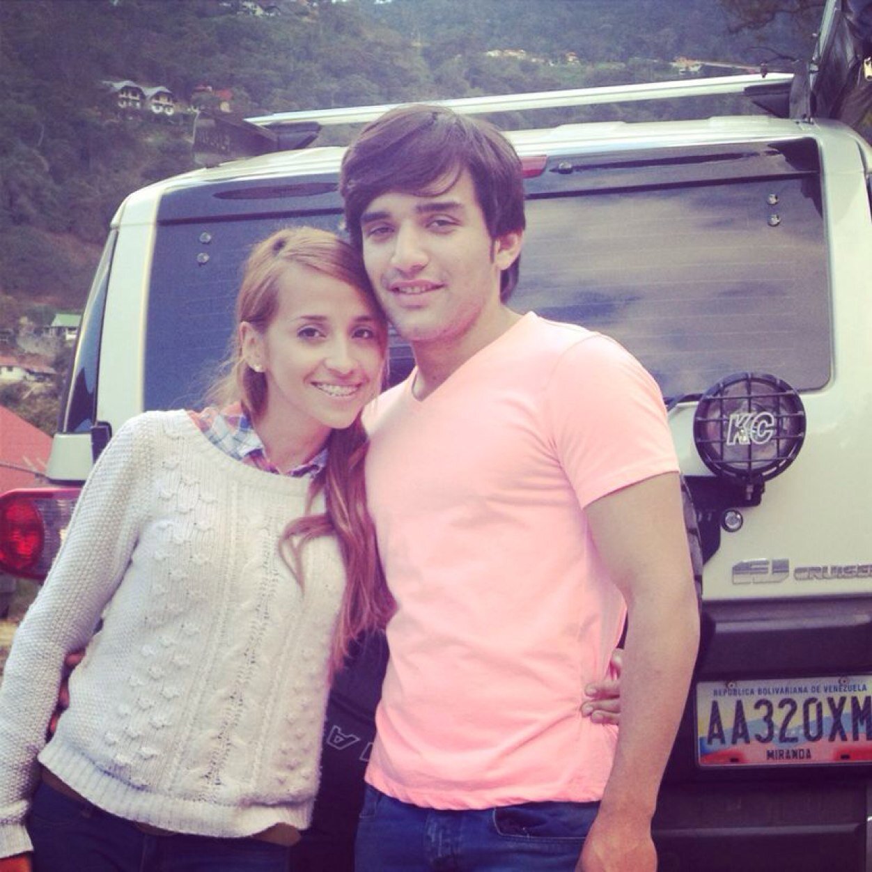 tico_013's profile picture. 