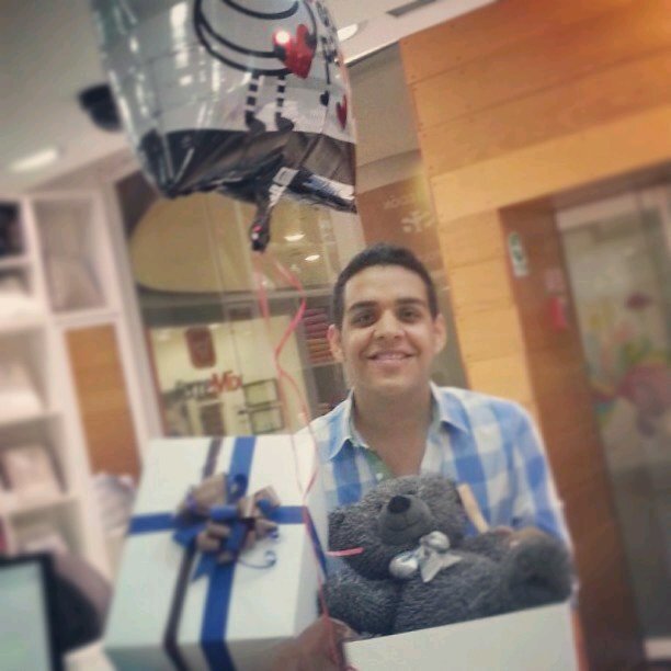 cjcastrosumoza's profile picture. 