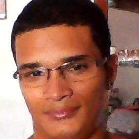 Paraense; Estudante de Farmácia; kantiano; Adepto a malhação; Corintiano; Cristão.