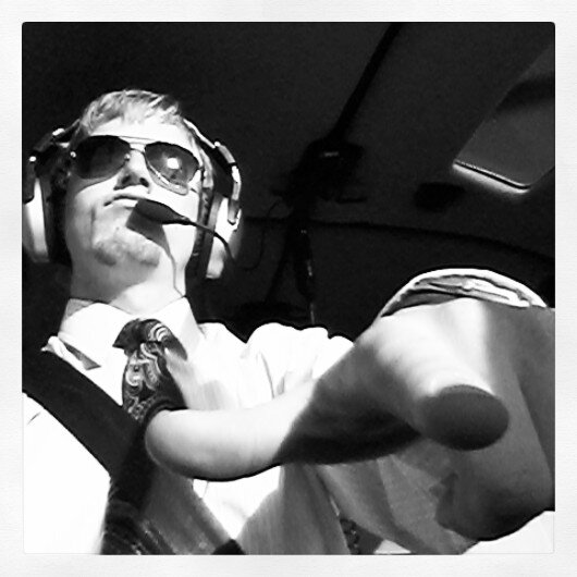 flylowthinkfast's profile picture. 