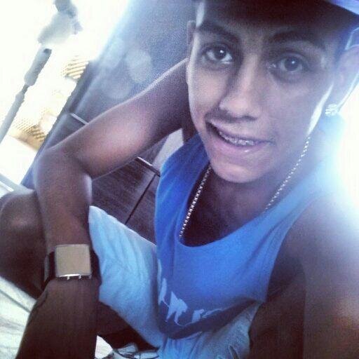 Rafael leão , mais conhecido como ( FLOR ) , so salve rs !
