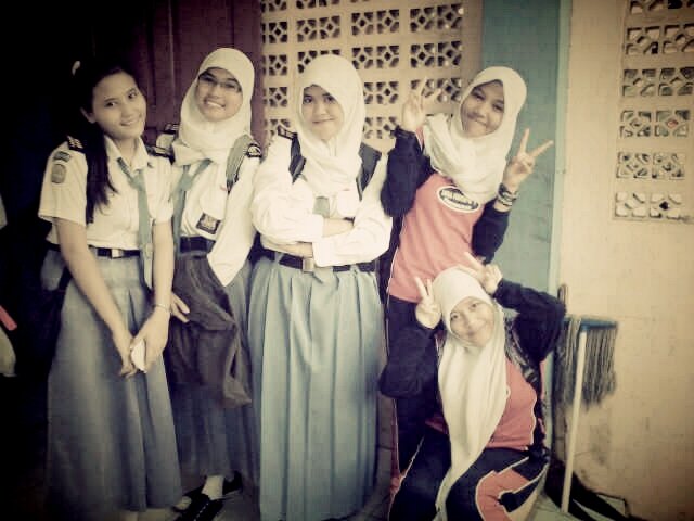 rosanti_ela's profile picture. 