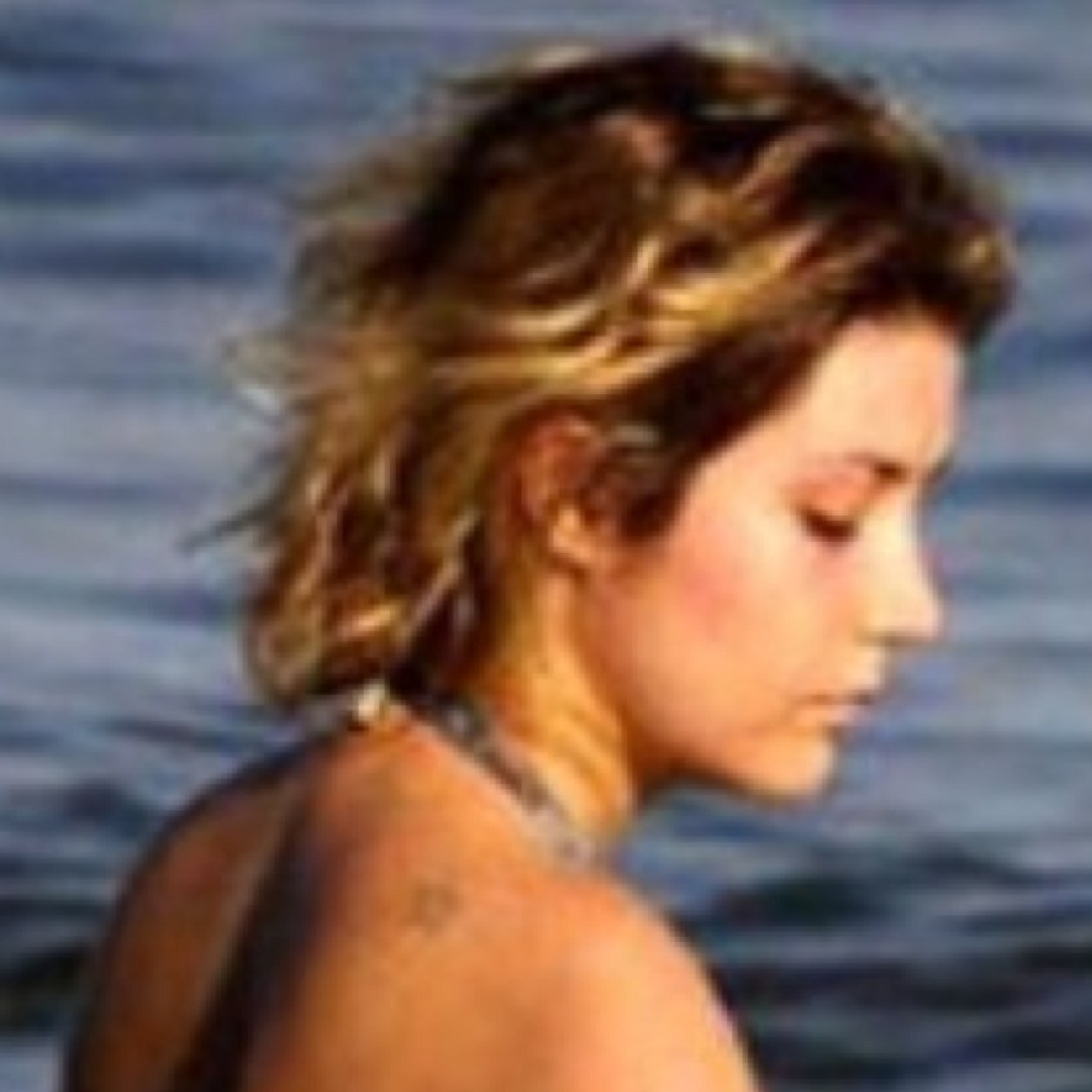 Twitter para divulgar a minha deusa, minha louca, minha feiticeira!!!!! Luiza Possi.