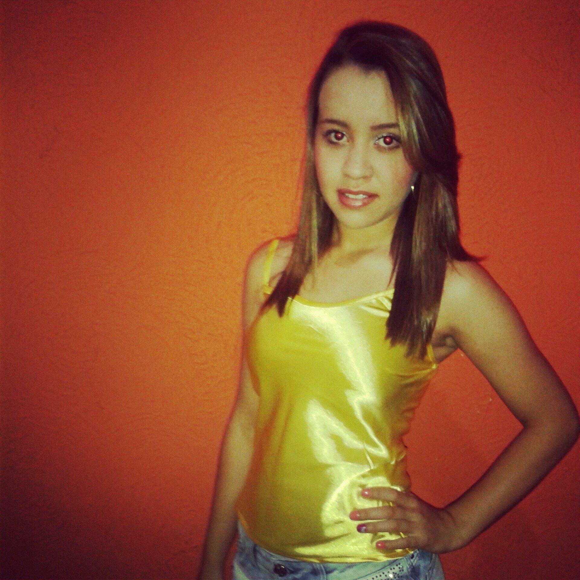 -Seguir em frente de cabeça erguida ;*