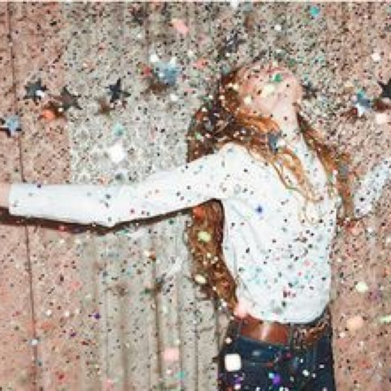 Sadsassybitch's profile picture. Im a sad sassy bitch... What else is there to know? #Anon #newanon