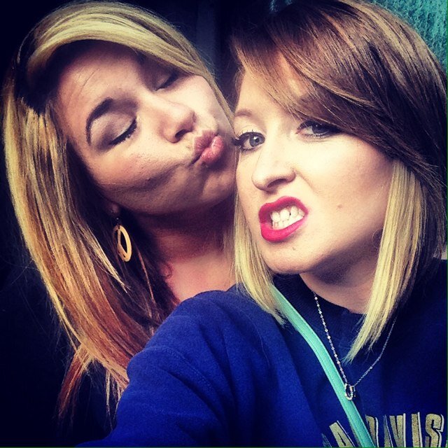 JessicaHambyy's profile picture. 