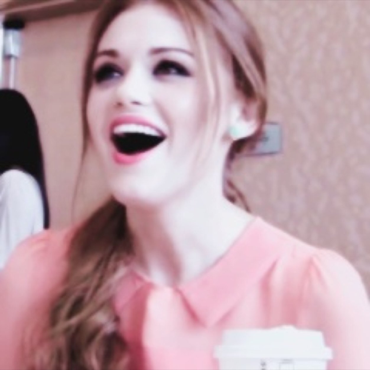 hoIIandrvden's profile picture. The most realistic ginger in a virtual world.