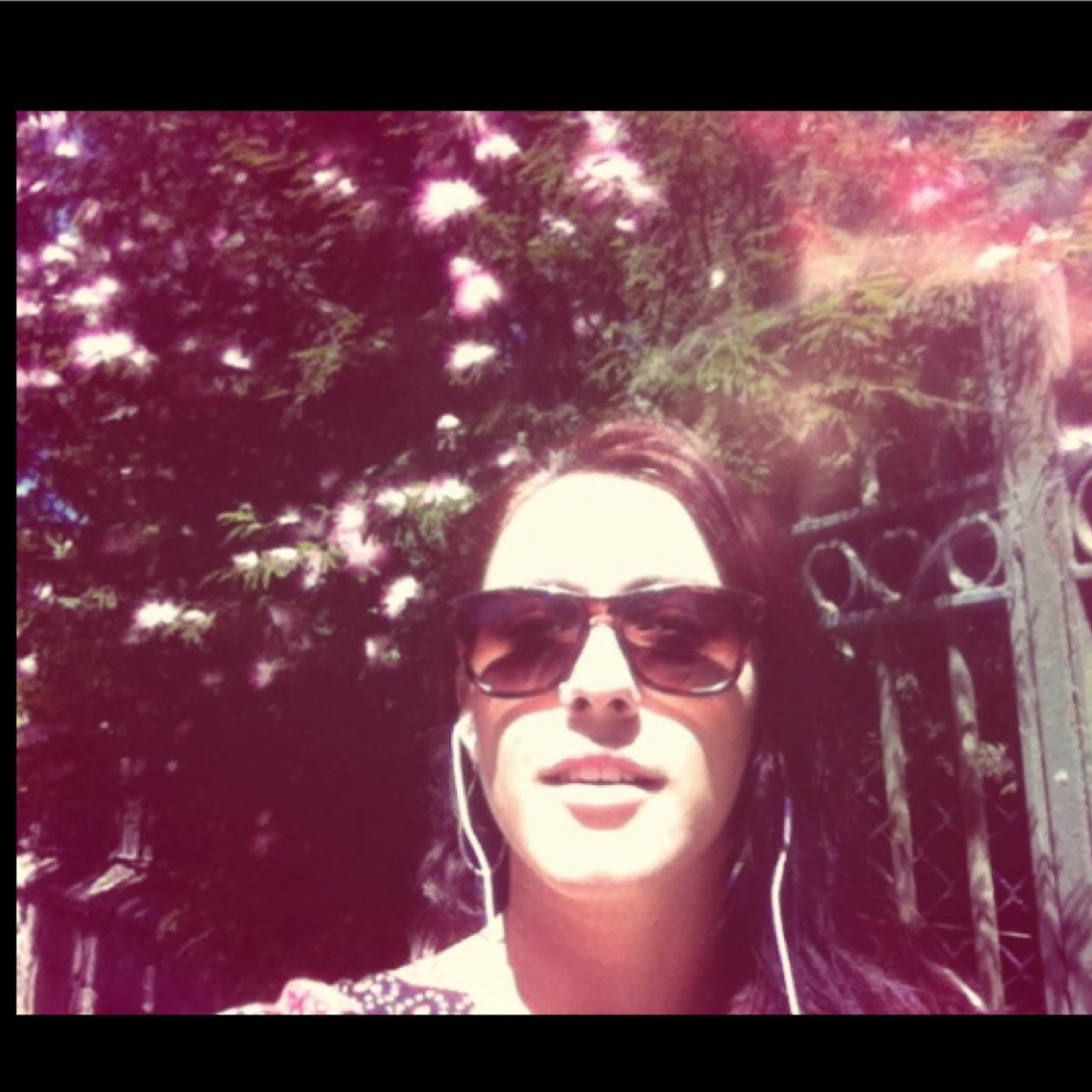 ThayisHOT's profile picture. Flores & Amor // Blunts // Boho Greenlife // Gipsy Alien •✌