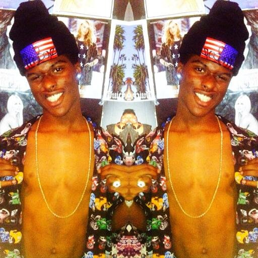 Life, it works in such mysterious ways
All these years that I pray, hope you hear what I say #PROBOYZ