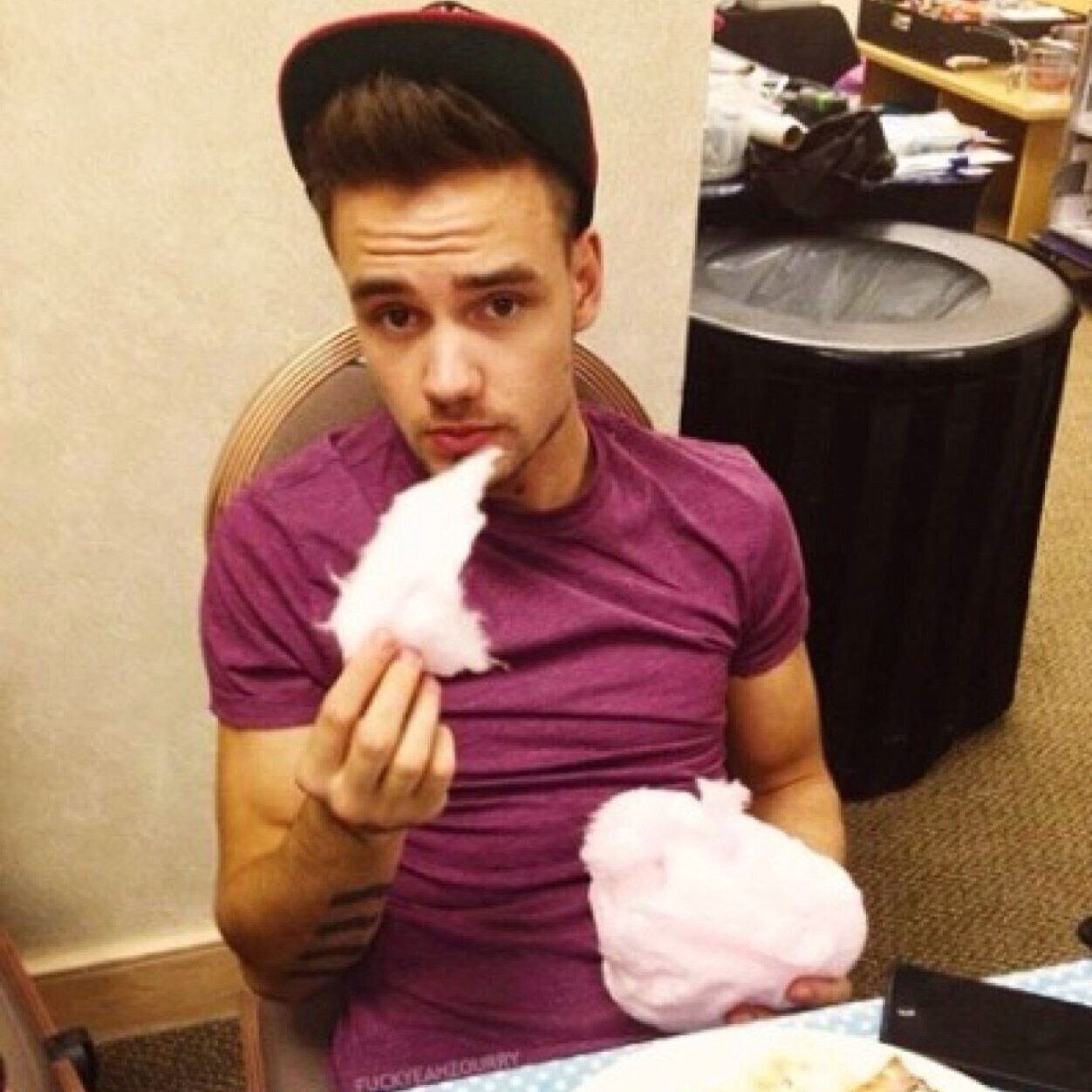 Hey i'm Liam and i can be nice but mean when i need to. Engaged to: @CraazyMofosx My daugther is: @summer_babyfl