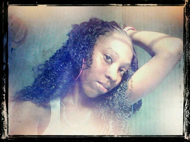 MzVkey's profile picture. That chick #teamgemini.