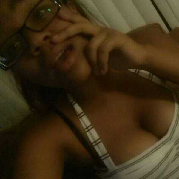 ange83833821's profile picture. cheerleader 3