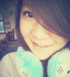I live for my bestfriend :-)
Love Y-GEN
Mom, love youuuu :-*