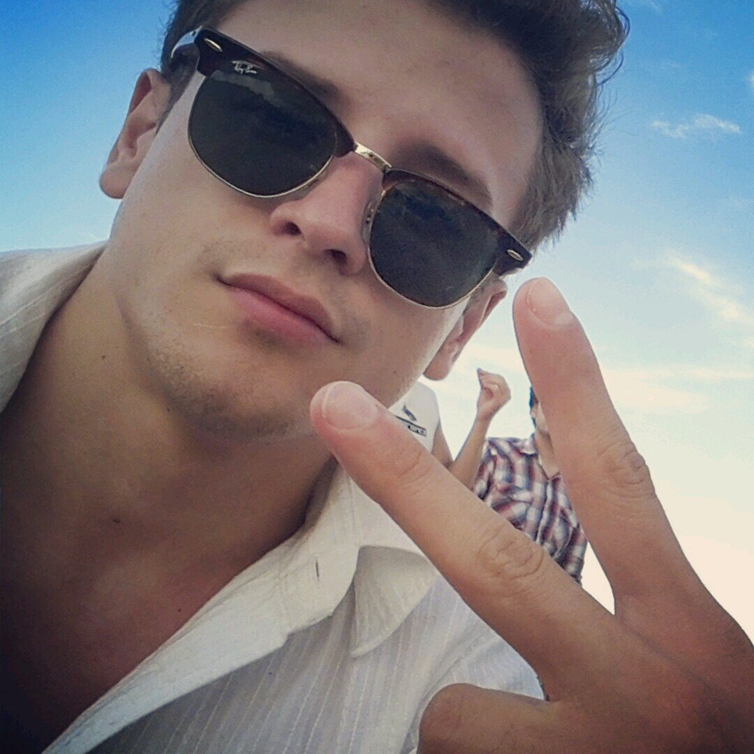 inst: juliantorrees