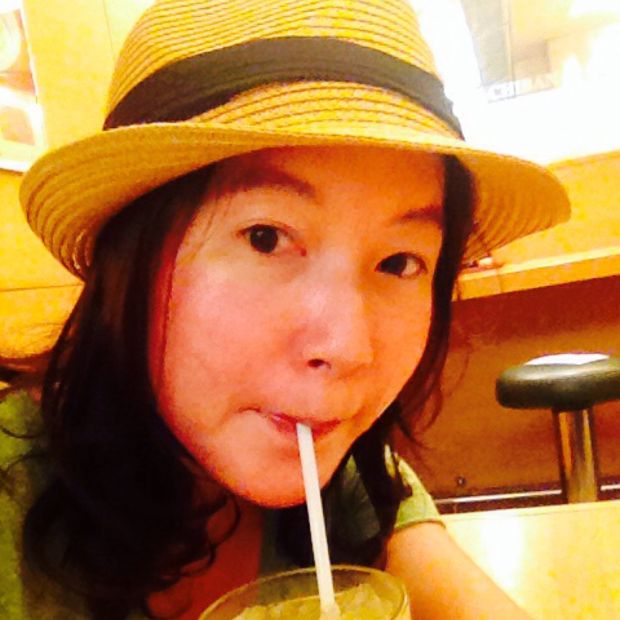 baitong326's profile picture. 