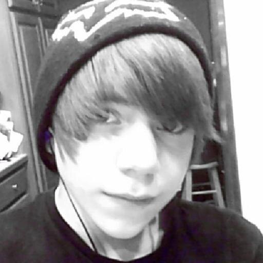 DUBST3P_KiNG's profile picture. 