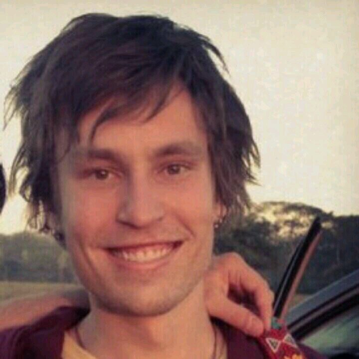 lepomieli's profile picture. Online Coach guiding people to see possibilities they didn't know exist. Choose Ease & Joy instead of struggle & effort. And you will never need to worry again.