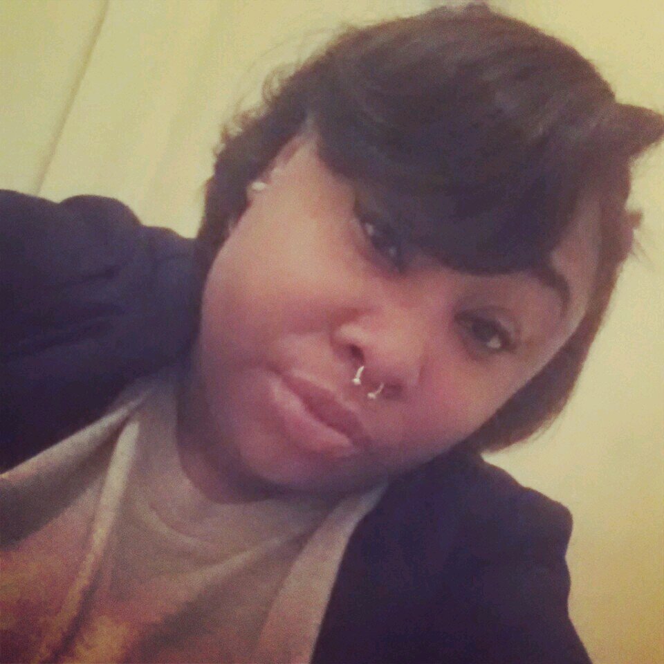 One of the Realist Females Youll Ever Meet. 22 in this thang. Independent nd Self Sufficient . Real Recognize Real . Thass Word #Sheeesh