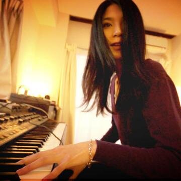 orojinaomi's profile picture. 現在、音楽活動が殆どなのでnaomi onアカウントで呟くことが99%です。よかったらそちらhttps://t.co/OZBbEIMCaHをフォローお願いします！下記のURLは一旦、naomi onのweb siteに変更しておきます。