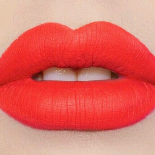 Asi_Lala's profile picture. Inapropiada, 
Mucha Música!...btw decia que no y aqui ando