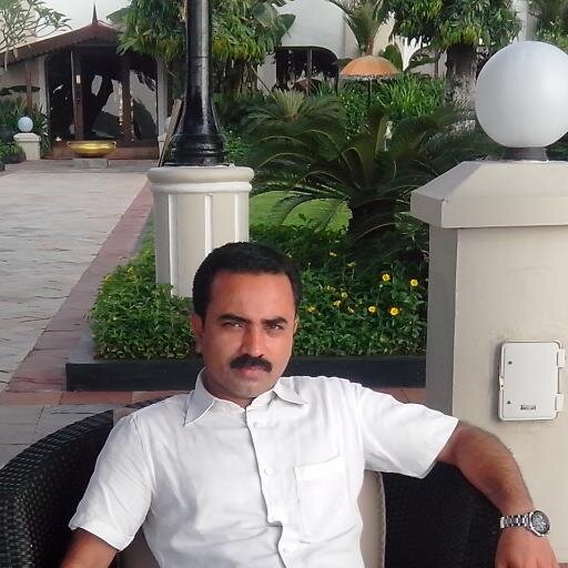 Bi-Lingual Lawyer from India
محامي و مستشار قانوني