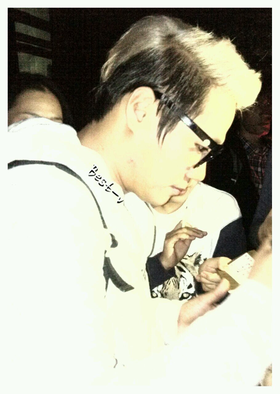 Meunmi's profile picture. 반짝반짝 빛나는-