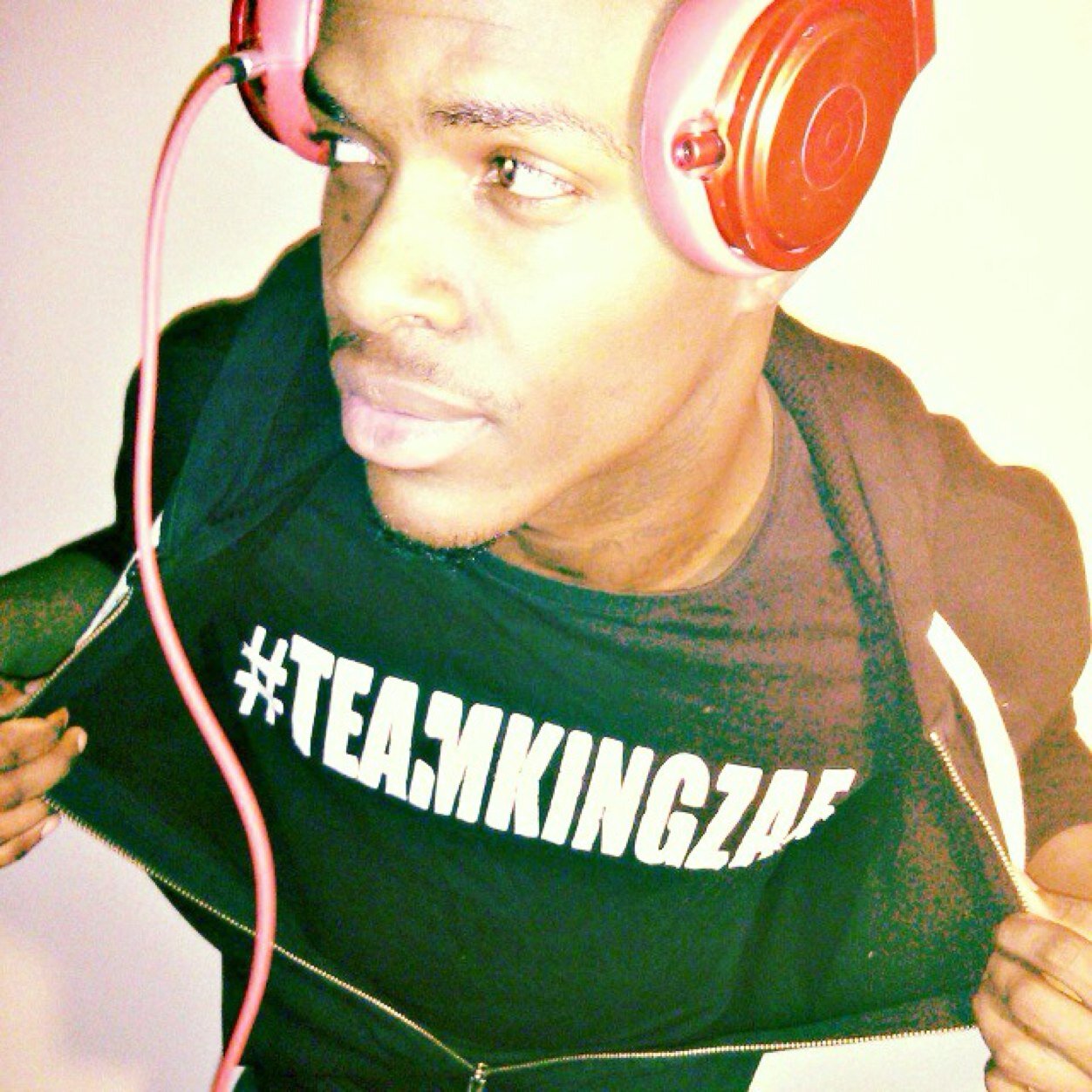 DJ KINGZAE • MR-UNEXPECTED • #⃣DeadlyAllyance • #⃣MillionAirCampaign • D$peGang • For Bookings Call Or Text • (347)707-8829 • Instagram @DJKINGZAE