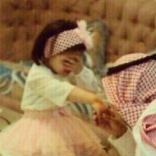 متخرجه من جامعة الملك خالد و يا رب أرزقني وظيفة