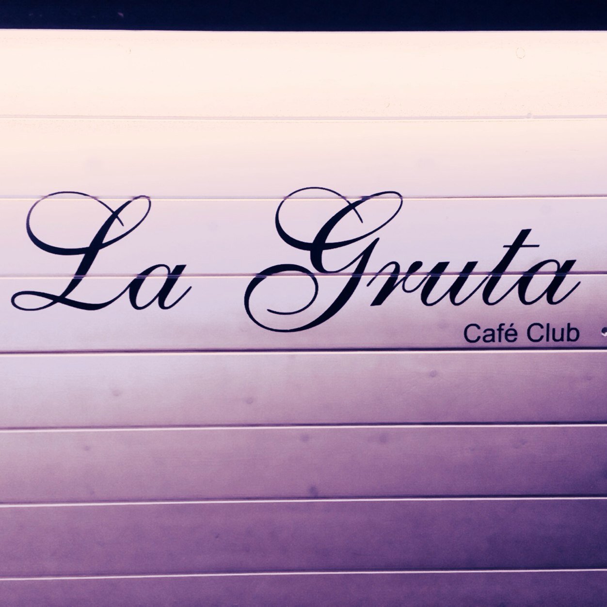 Enterate de nuestras mejores ofertas!nuevos eventos y nuestras nuevas incorporaciones a la carta,la mejor musica del momento aqui,siguenos tambien en facebook✩✩