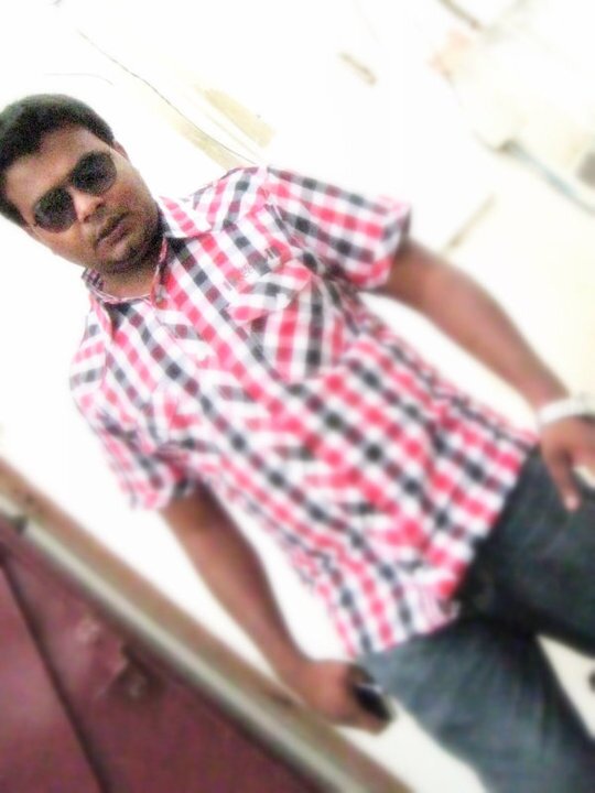 Apparel exporter.. Cine lover..