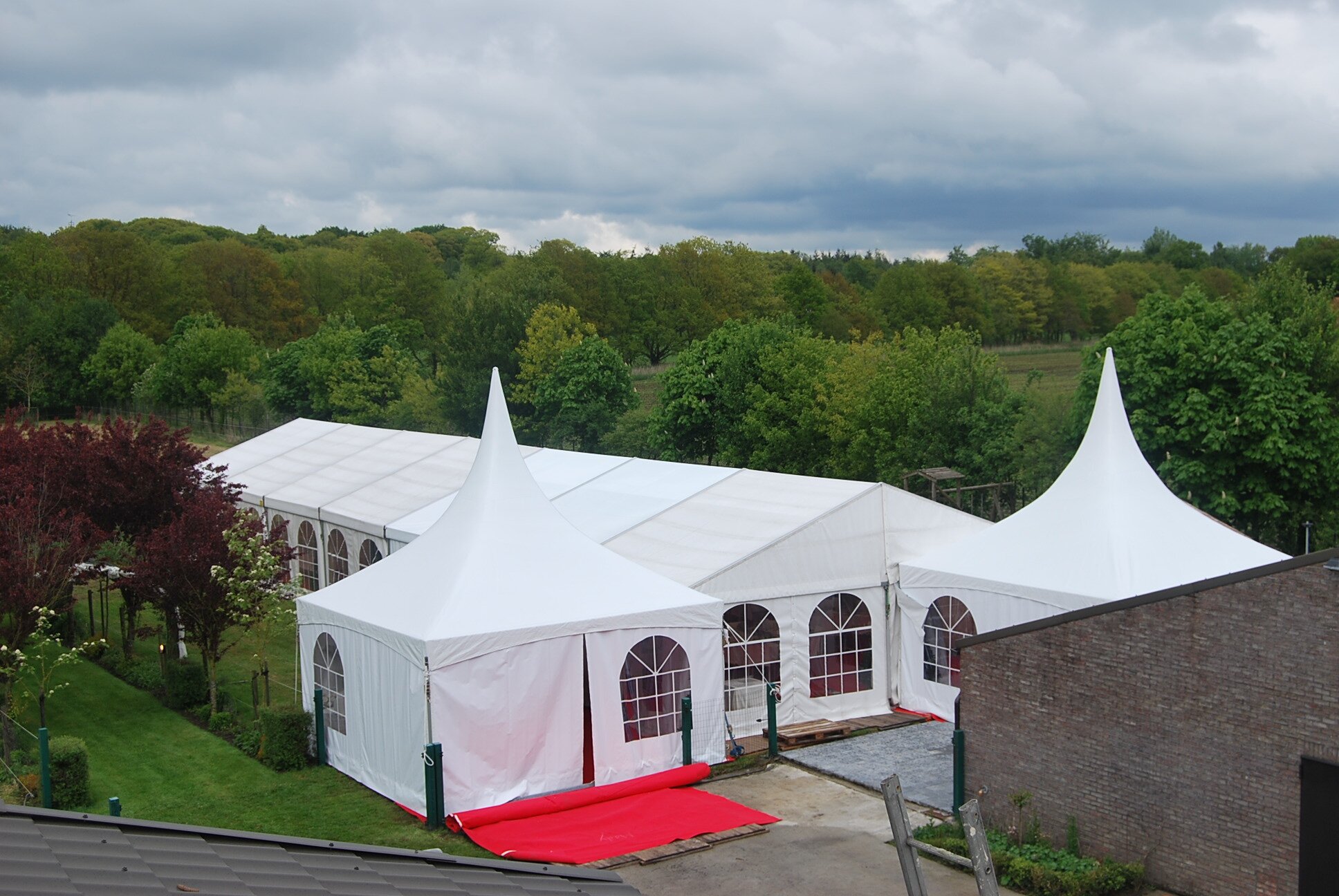 Eventinators's profile picture. Verhuur van tenten, feestmateriaal & springkastelen alsook eventorganisatie