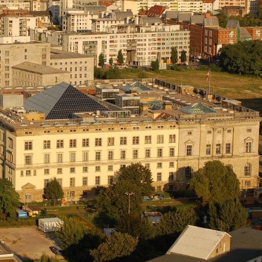 Kleine Anfragen aus dem #AGH Abgeordnetenhaus Berlin. Bild: cc by http://t.co/HRwflIqSjz