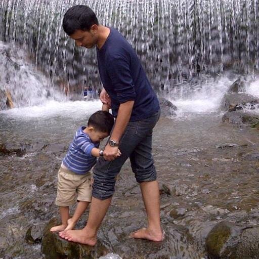 adshl's profile picture. 