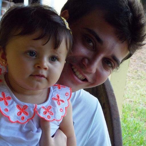 Viva a vida mais leve, não deixe que ela escorregue, que te cause mais dor. (Teatro Mágico)