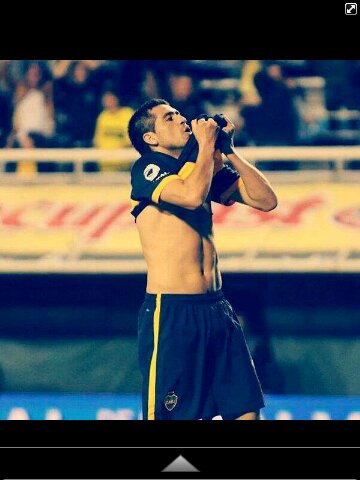 verofer80's profile picture. Fanática de BOCA*ROMÁNceEterno*Sólo entiende mi LOCURA quien comparte mi PASIÓN💙💛💙 Feminista 💚RTyFAVcompulsiva Instagram: verofer80