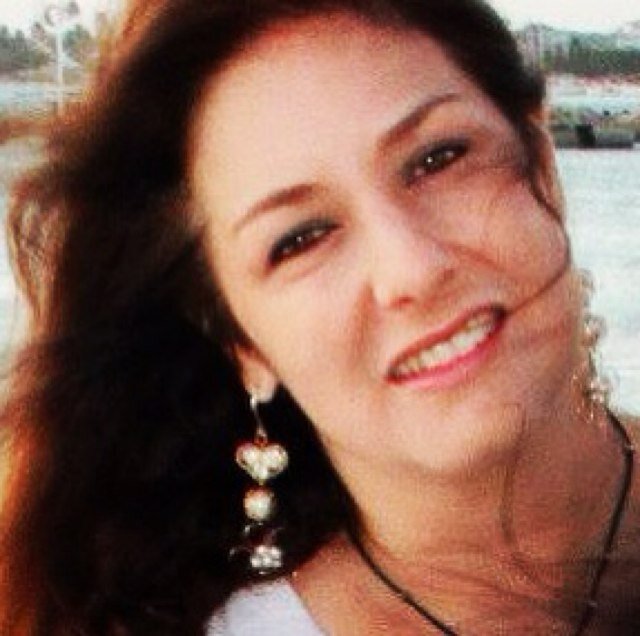 jeanaderma's profile picture. Medico pediatra y dermatólogo, orgullosa de mi UCV y del clinico Universitario. Por esta via consejos dermatológicos y algo más....