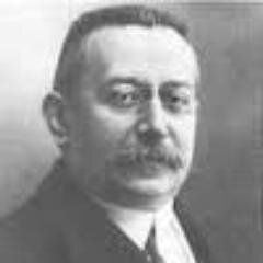 Enric Prat de la Riba i Sarrà (Castellterçol, 29/11/1870 - 1/8/1917), advocat i periodista, fou el primer president de la Mancomunitat de Catalunya.