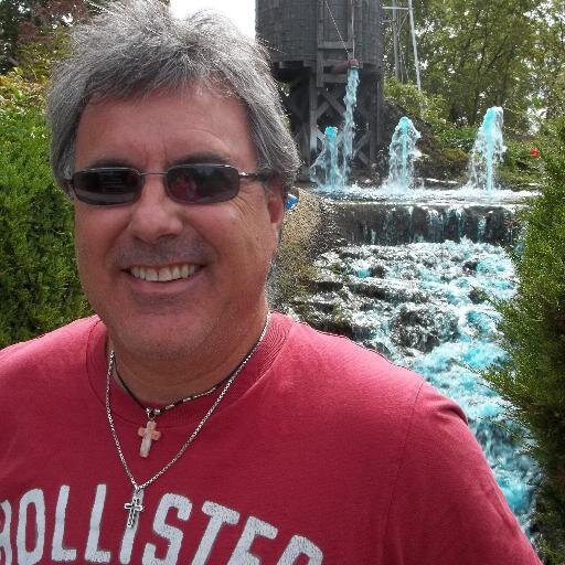 Blessed father of two amazing daughters. USAF Vet.Saxophonist/EWI wind synth