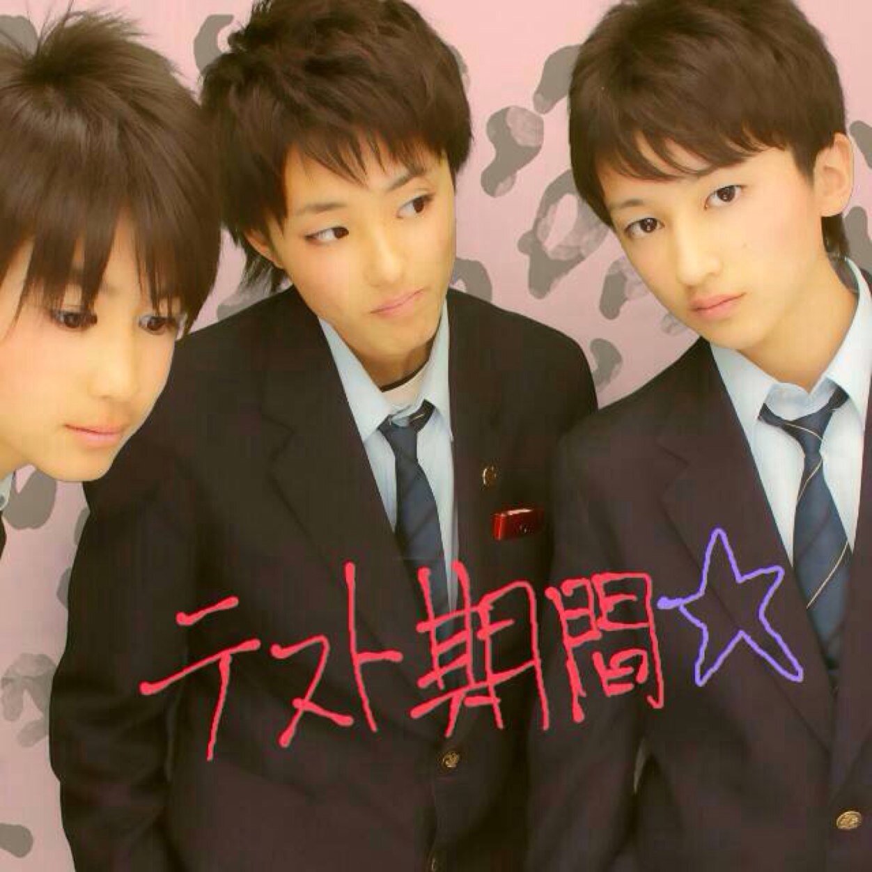 0_ezwe's profile picture. 髪切りたいー