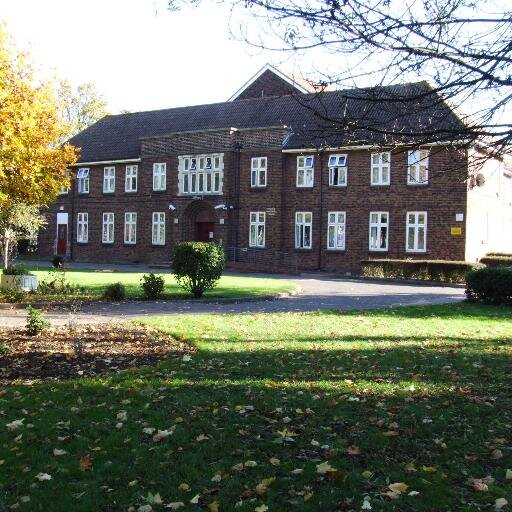 Working with homeless people via accommodation, training & employment opportunities @RiversideUK. 
Homelessness is a comma in people’s lives, not a full stop.