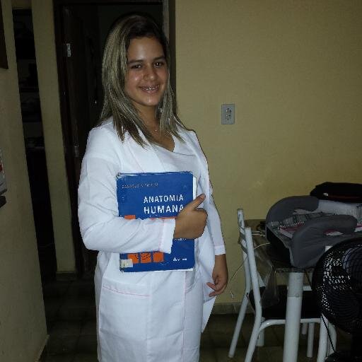 Eu so do tamanho daquilo que SINTO,que VEJO e que FAÇO,não do tamanho que os outros me enxergam..